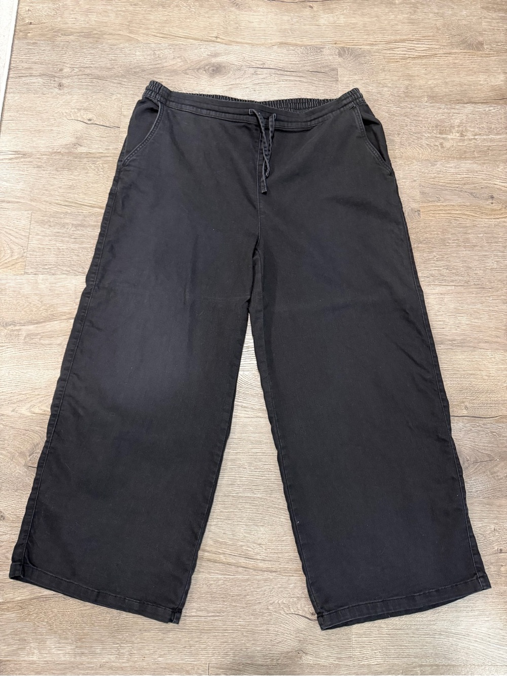 2X Black Wide-Leg Pants